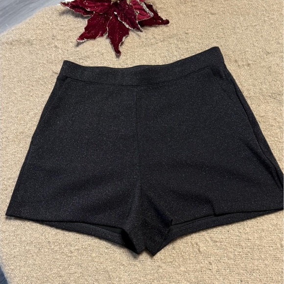 Express Pants - Express Extreme High Rise Metallic Sparkle Shorts - Black - Size Medium